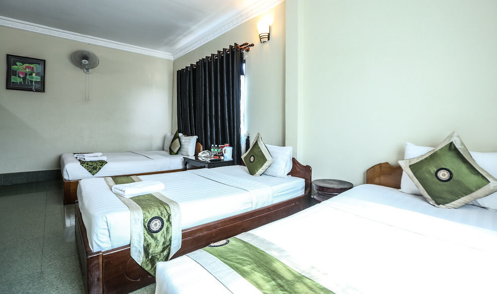 Central Night Hotel Siem Reap Exterior foto